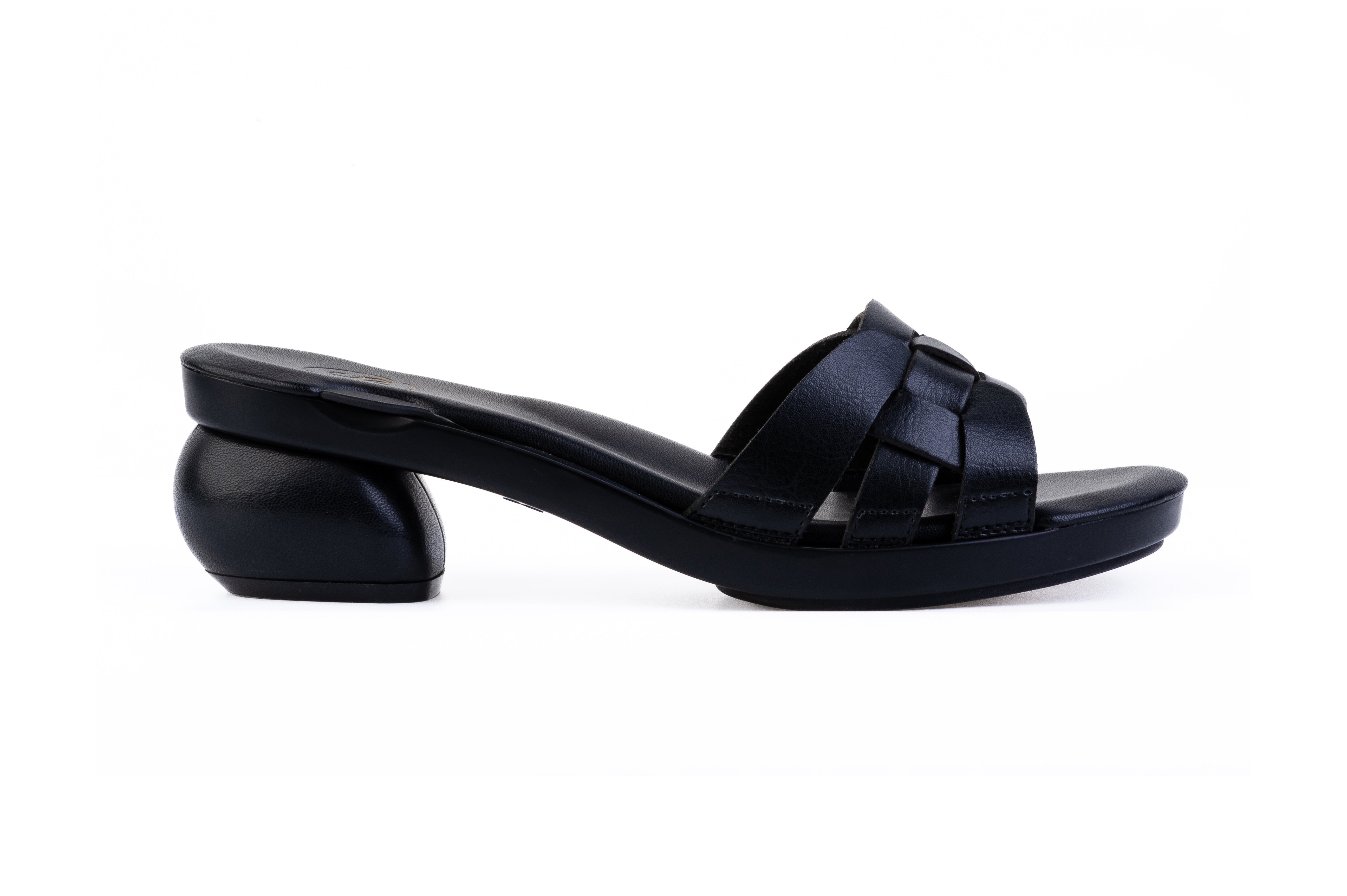 Black Harmonia Woven sandal top — swappable strap design