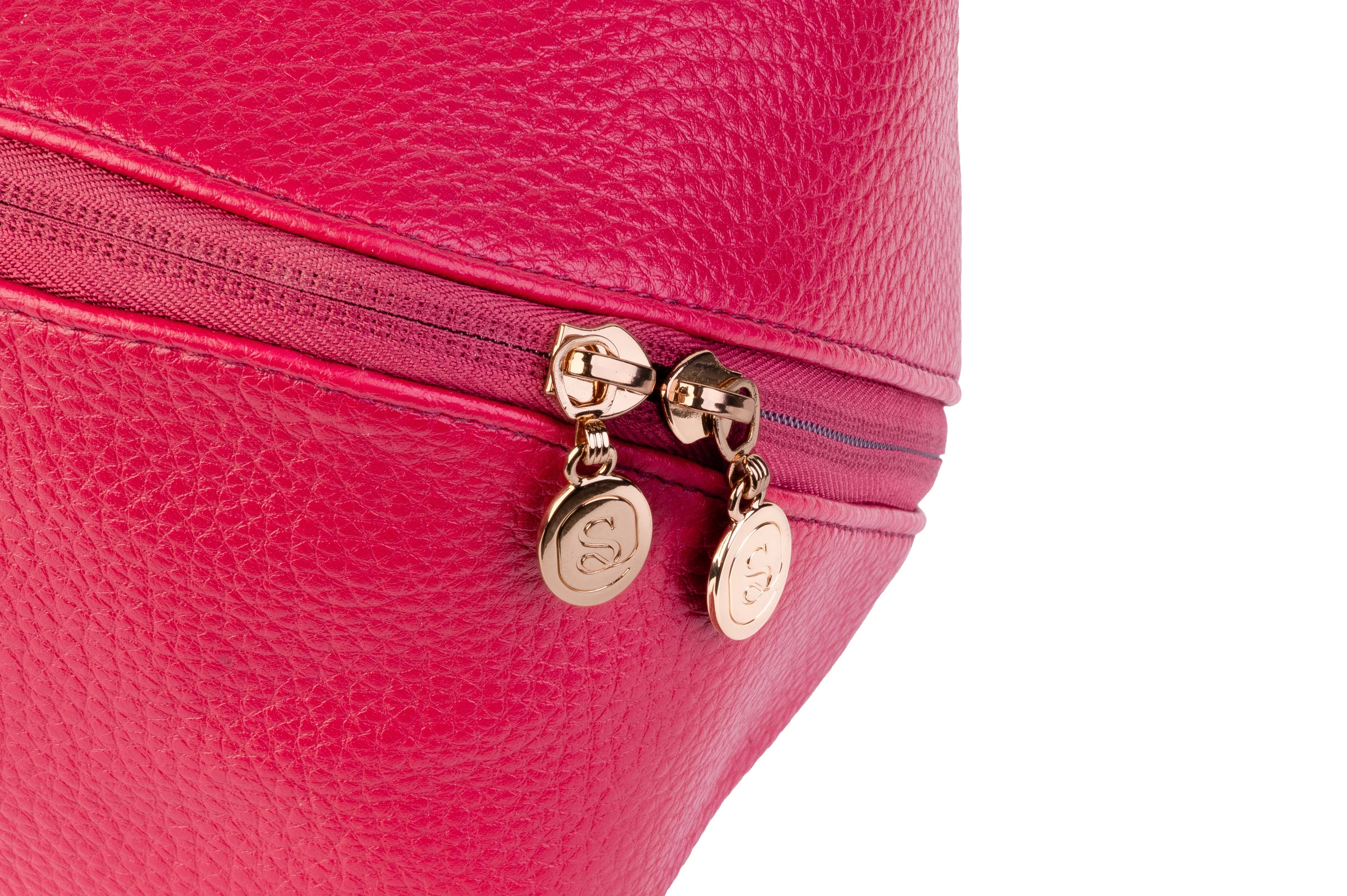 Sole Mate Travel Clutch in Beige — interchangeable sandal carry case